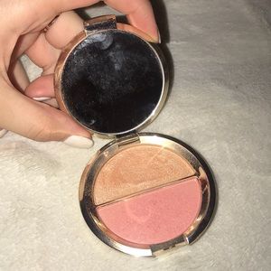 BECCA Shimmering Skin Perfector